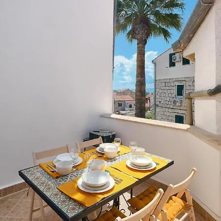 House In Centar With Terrace * Split