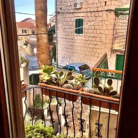 House In Centar With Terrace * Split